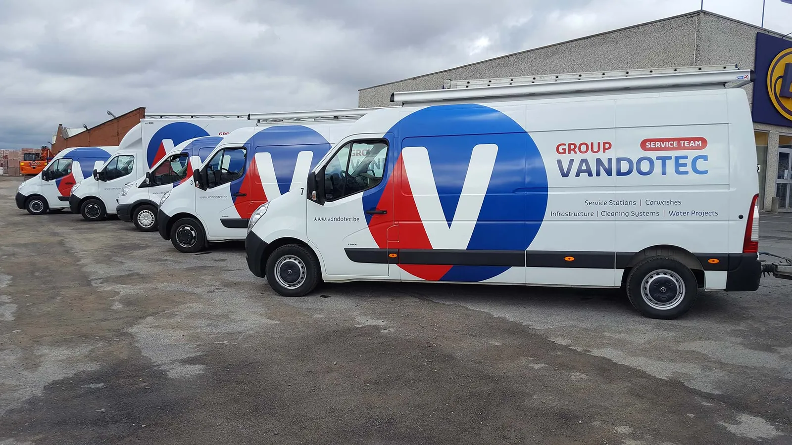 Vandotec service vehicles